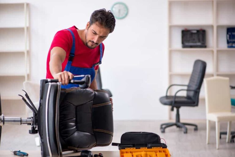Réparer chaise de bureau