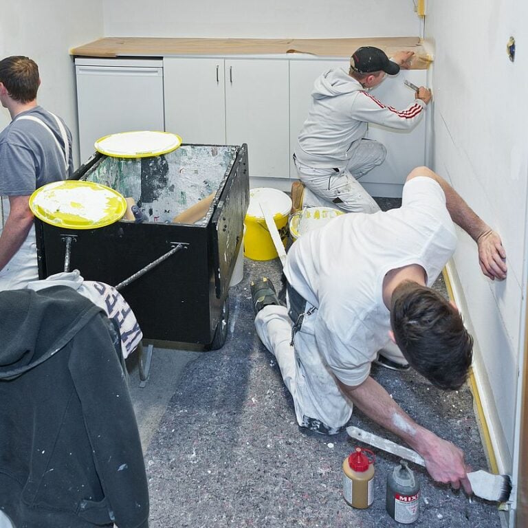 Prix m² peintre maison